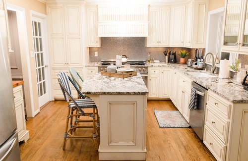Martinez Casa | A cozy getaway in the desirable, gated community of West Lake.