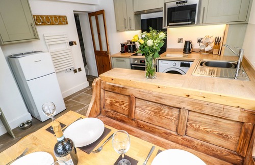 Fremington Cabaña | A D Coach House