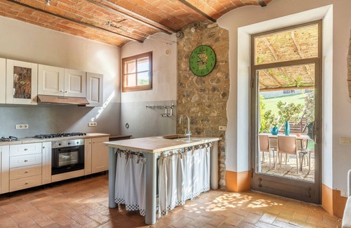 Gallina Villa | Una preciosa casa perdida en el campo, donde sólo el viento