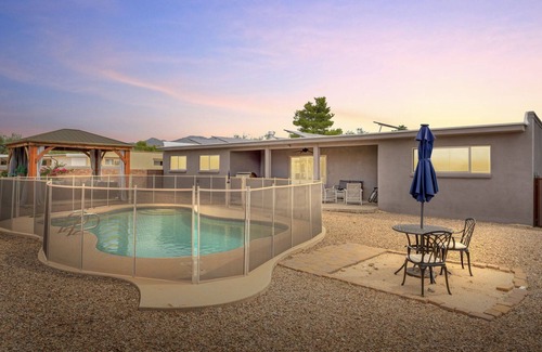 Bel Air Ranch Estates Casa | A Desert delight "Casa de Naranja"