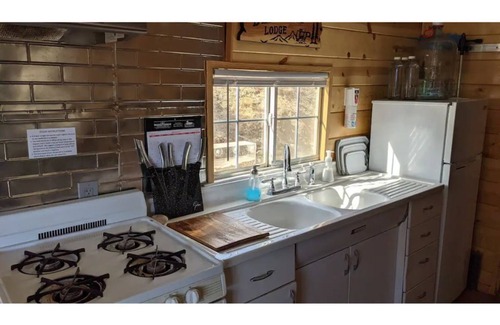 Pinon Hills Casa | A Desert Mountain Escape - Nested in Nature; Outfitted with Hammocks & Hot Tub!