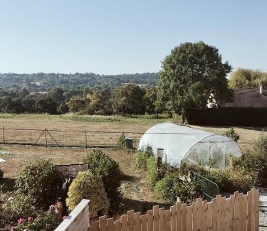 Periers-en-Auge Casa | A deux pas de Cabourg ,avec une belle vue sur la campagne normande.A grangues