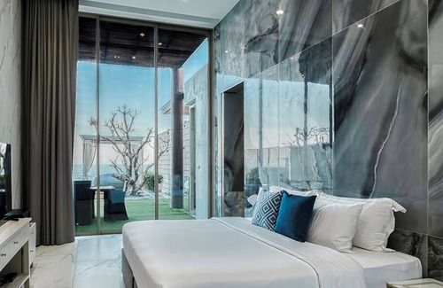 Hua Hin Hotel | A Dream Hua Hin - Beachfront Retreat