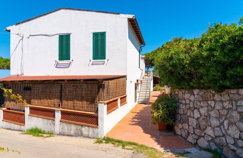 Biodola Apartamento | A pocos metros de la hermosa playa de arena de la Biodola, apartamento para 4 personas