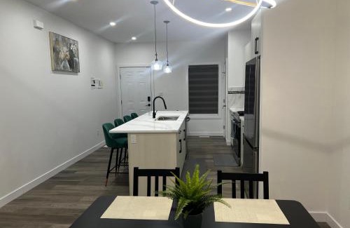 Fort Gary Apartamento | A feel of home in Fort Garry