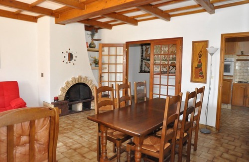Saint-Julien-de-Peyrolas Casa | A POCOS MINUTOS DE LA CASA DE VACACIONES GORGES DE L'ARDECHE PARA 10 PERSONAS