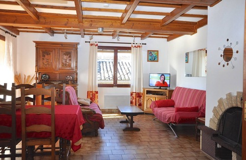Saint-Julien-de-Peyrolas Casa | A POCOS MINUTOS DE LA CASA DE VACACIONES GORGES DE L'ARDECHE PARA 10 PERSONAS
