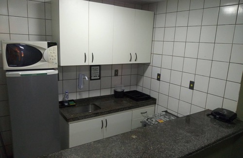 Antonio Diogo Apartamento | A few steps from the beach - 2 bedroom ground floor apartment, swimming pools, air conditioning, Wi-fi, garage