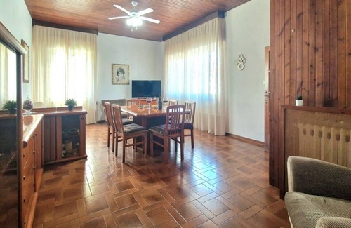 Porto Sant'Elpidio Apartamento | [A Few Steps from the Sea]Spacious House & Private Courtyard
