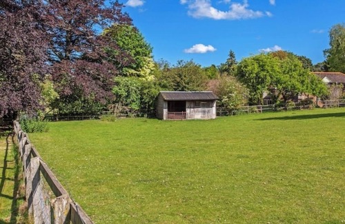 Alresford Casa | A fine listed period property in a National Park