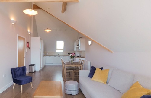 Mundesley Cabaña | A first floor apartment that sleeps 2 guests in 1 bedroom