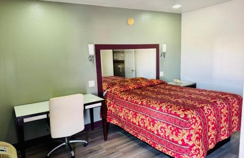 Sunrise Manor Hotel | A Fisher's Inn Motel