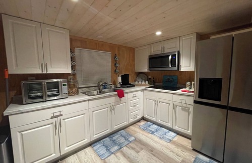 Crystal River Casa | “ A Fisherman’s Paradise Waterfront Retreat with World-Class Fishing”
