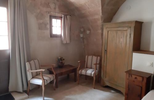 Uzes Apartamento | A fleur de rue appartement climatisé Uzès centre