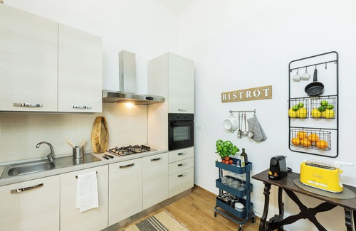 Santa Croce Apartamento | A Florence Palace - 4 Bedroom Apt - Santa Croce