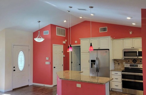 Auburndale Casa | A Florida Oasis with a private pool! 15 minutes to Lego land!