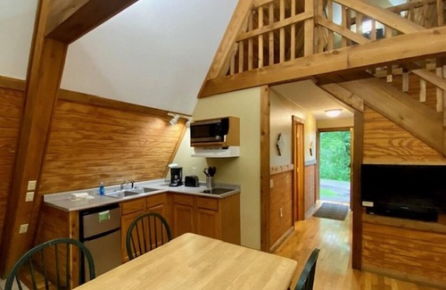Logan Cabina | A-Frame # 7 | Colinas de Hocking