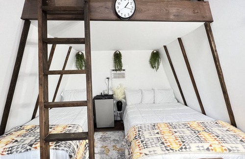 Loughman Cabina | A Frame Cabin close to George & Desert Aire