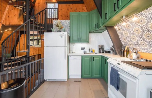 Green Valley Lake Cabina | A-Frame cabin w/ game room, walking distance from Lake