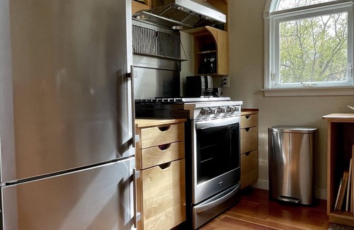 Pine Creek Cabaña | 5 Bedroom A-Frame Cottage with Creek, Barn, Game Room, Fire Pit, Hot Tub