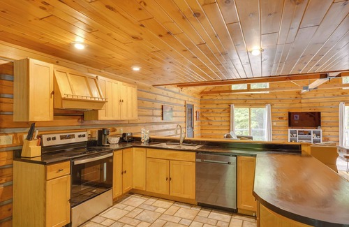 Bolton Landing Cabina | A-Frame Log Home w/ Game Room Near Lake George!