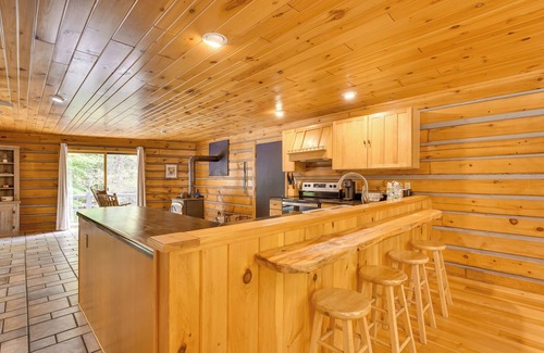 Bolton Landing Cabina | A-Frame Log Home w/ Game Room Near Lake George!