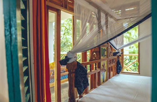 Fukuchani Apartamento | A-Frame Oceanview Cottage - Bed & Breakfast