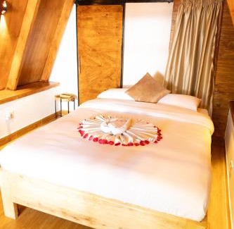 Nkoanrua Casa | A-Frame tiny house
