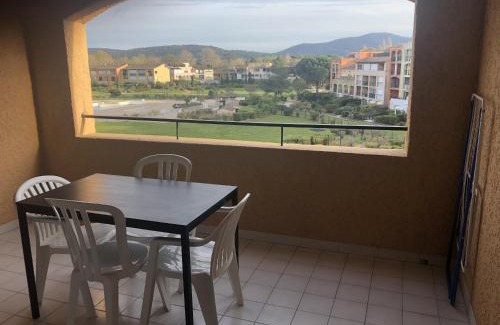 Gassin Apartamento | A Gassin, résidence les jonquières 68