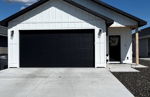 Stratford Casa | A getaway you need with some golf & lake