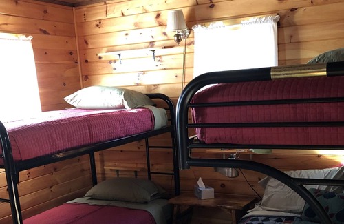 Hartwick Cabina | A Glamping Dream in a Cabin Near Cooperstown, NY