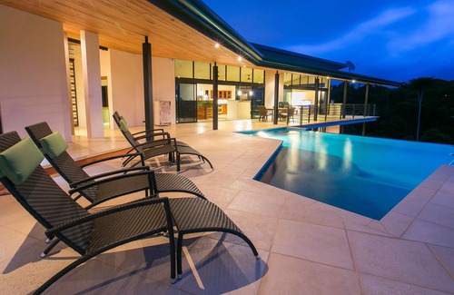 Quepos Villa | Una visión del paraíso, vistas inmejorables!