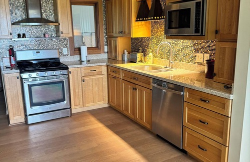 Wabasha Casa | A golfing getaway with beautiful views of the Mississippi/Chippewa Valley.