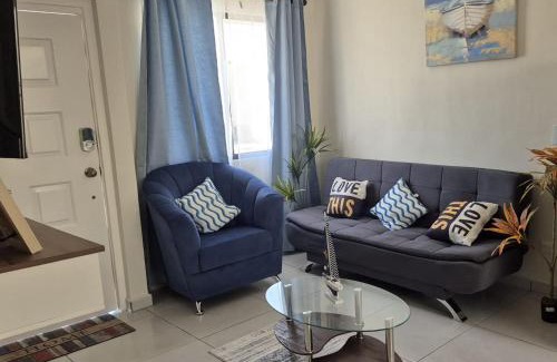 San Luis Talpa Casa | A good rest when arriving or leaving on a trip just 7 minutes away from the airport!