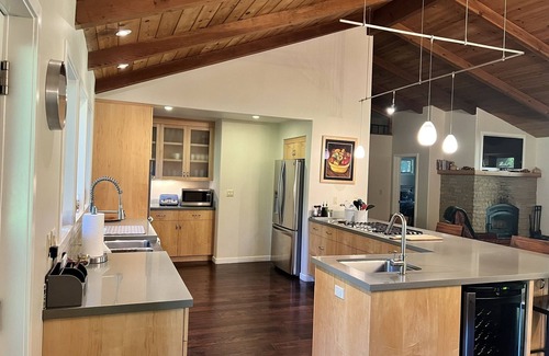 Cazadero Casa | Una gran finca familiar entre las secoyas
