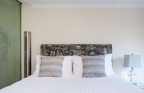 West Hill Casa | A Great Adventure, by Veeve