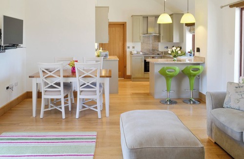 Hartland Cabaña | Alojamiento de 2 habitaciones en Hartland