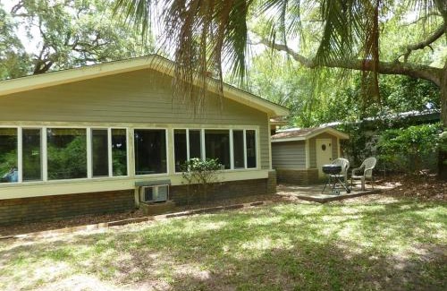 Jekyll Island Casa | A GUST A WIND home