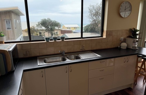 Port Elliot Casa | A haven in the heart of Port Elliot. Prime location. Cosy and clean.