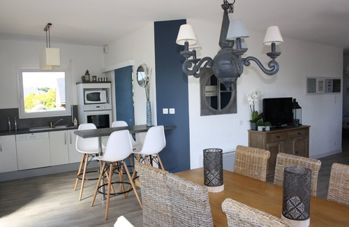 Cleder Villa | A haven of peace with Spa at 2 steps from the beach