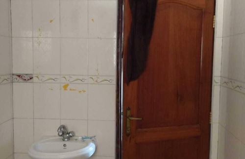 Mbale Apartamento | ¡UN HOGAR LEJOS DE SU HOGAR!