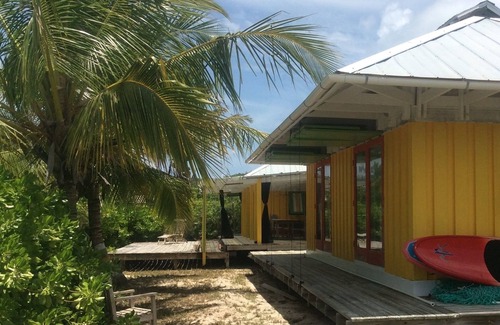 Orange Creek Cabaña | Una casa en la playa para los dos de usted, así como a sus hijos y su mascota