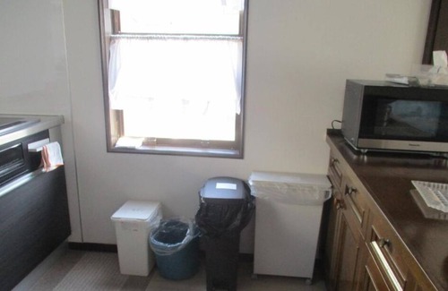 Toyama Casa | A house with 2 parking spaces, located a 9-minute walk from Toyama Station! Akae-tei"] is ideal for work as well as travel. This is a ryokan where you can stay with no meal and relax as if you were in a vacation home.