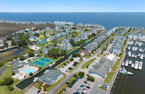 Manteo Casa | A Joyful Sound