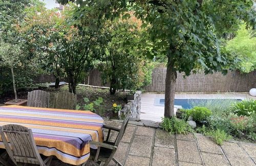 XIV Juillet Casa | A l 'Allée