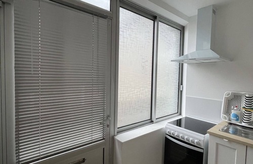 Bellegarde-du-Loiret Apartamento | Apartamento-Baño con ducha-Vista a la Calle-A l'Apparte
