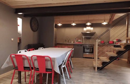 Le Chambon-sur-Lignon Casa | A L'ebenisterie, Gîte Idéal Pour un Séjour en Famille ou Entre Amis