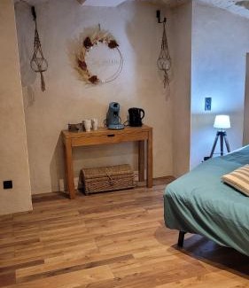 Val-Revermont Cama Y Desayuno | A l'ombre des sentiers