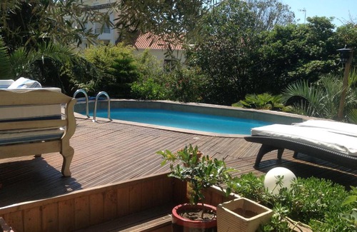 Hyeres City Centre Casa | A l'ombre du cedre