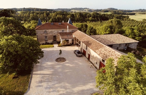 Villeneuve-sur-Lot Casa | A la Campagne, Maison Rénovée 5 Chambres Avec Piscine